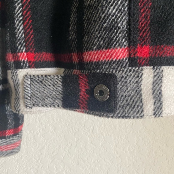 Levi's Women’s Wool Blend Classic Preppy Academia Plaid  Trucker Jacket - XS - Picture 7 of 12